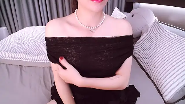 Snapshot of SungkyunnKwan chatting on November 5, 1:05 am SungkyunnKwan online show from November 5, 1:05 am