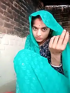 Snapshot of Shivanikumari80 chatting on July 11, 10:29 am Shivanikumari80 online show from July 11, 10:29 am