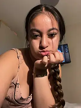 funwithmexox online show from July 19, 9:18 pm