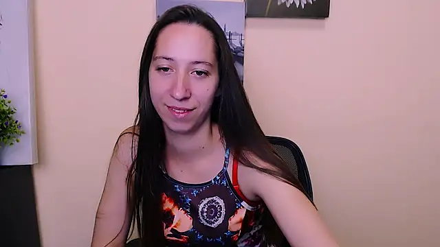 Snapshot of _Astraia_ chatting on July 13, 7:55 am Astraia online show from July 13, 7:55 am