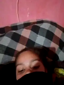 10 th student garl 69 online show from August 4, 11:07 pm