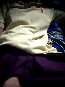 Snapshot of Lovely_jii23 chatting on July 28, 4:27 pm Lovely jii23 online show from July 28, 4:27 pm