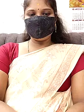 Snapshot of Kanishka77 chatting on August 3, 12:54 pm Kanishka77 online show from August 3, 12:54 pm