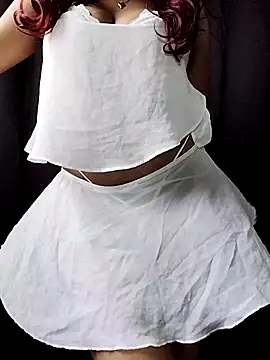 Snapshot of horny-sneha chatting on July 22, 7:11 am horny-sneha online show from July 22, 7:11 am