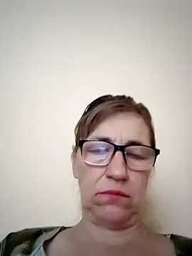 Snapshot of velvetsky651 chatting on July 23, 5:49 am velvetsky651 online show from July 23, 5:49 am