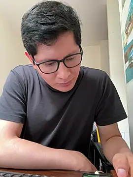 Snapshot of Steffano15 chatting on July 17, 9:19 pm Steffano15 online show from July 17, 9:19 pm