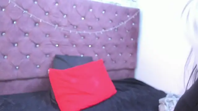 gabriela grace online show from October 22, 2:50 pm