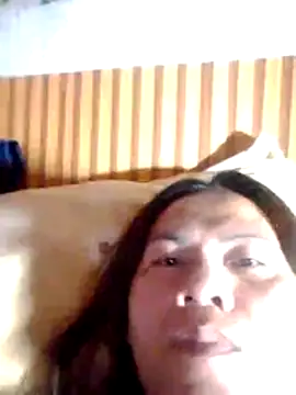 Snapshot of Snaky_queenxx chatting on July 20, 1:46 pm Snaky queenxx online show from July 20, 1:46 pm