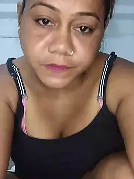 Snapshot of cpple22 chatting on July 25, 5:10 pm cpple22 online show from July 25, 5:10 pm