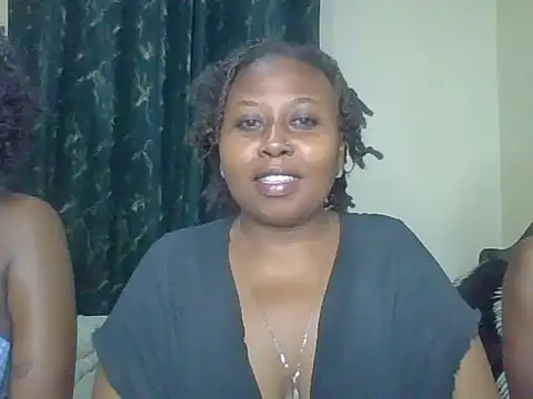 Snapshot of pinkfantsy chatting on July 20, 8:33 pm pinkfantsy online show from July 20, 8:33 pm