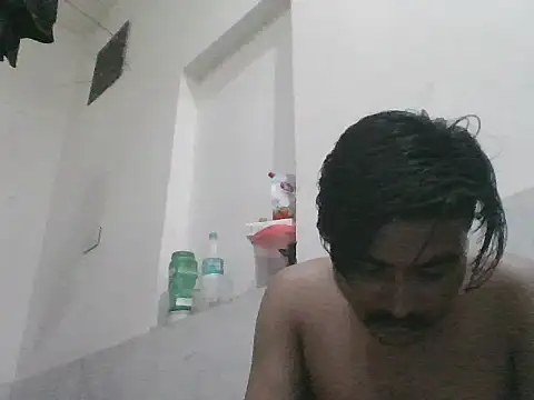 Snapshot of Habibmayra206 chatting on July 28, 9:03 pm Habibmayra206 online show from July 28, 9:03 pm