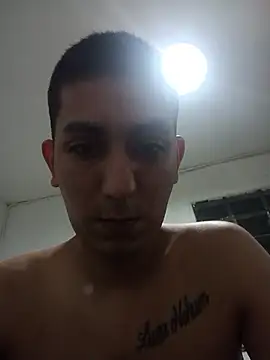 Snapshot of Biggboy10 chatting on July 23, 9:46 pm Biggboy10 online show from July 23, 9:46 pm