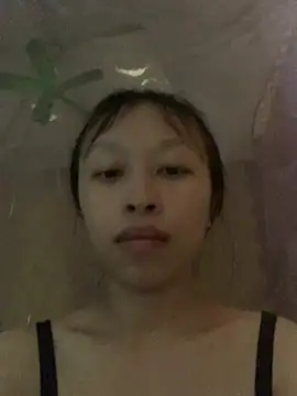 Snapshot of Girl-wet123 chatting on July 23, 2:09 am Girl-wet123 online show from July 23, 2:09 am