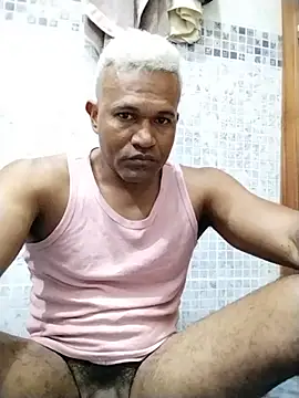 Snapshot of samario06 chatting on July 15, 11:10 pm samario06 online show from July 15, 11:10 pm