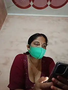 Snapshot of Priyanka_hot88 chatting on July 24, 5:00 pm Priyanka hot88 online show from July 24, 5:00 pm