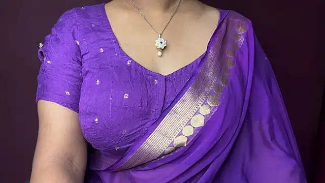 Hi Rashi online show from July 26, 4:58 pm