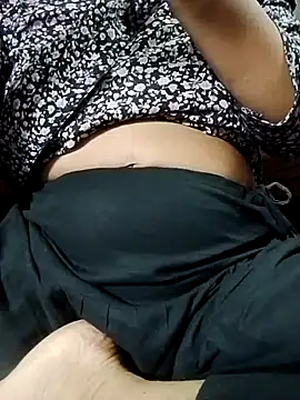 Snapshot of Bangla_girl chatting on July 24, 5:27 am Bangla girl online show from July 24, 5:27 am