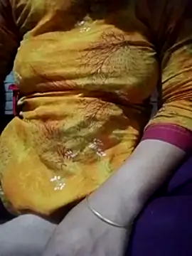 Snapshot of Bangla_girl chatting on July 25, 5:38 am Bangla girl online show from July 25, 5:38 am