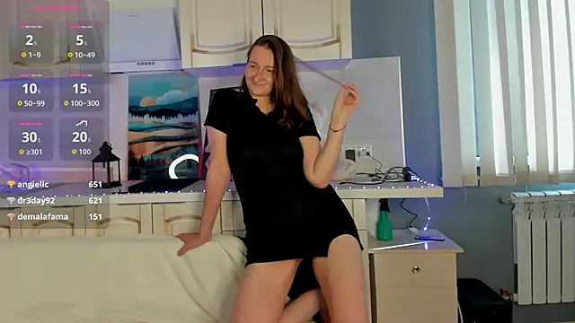 May Estelle online show from July 27, 9:27 am