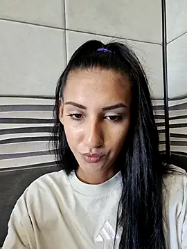 Andreea C online show from July 26, 9:27 am
