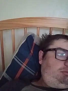 Snapshot of tateseastedt29 chatting on July 25, 3:53 pm tateseastedt29 online show from July 25, 3:53 pm