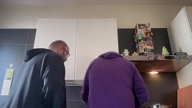 theitalianbear online show from March 15, 12:33 pm