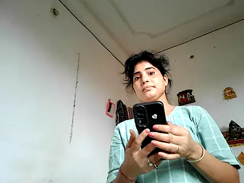 Snapshot of POJA_SHARMAA chatting on July 31, 5:29 am POJA SHARMAA online show from July 31, 5:29 am