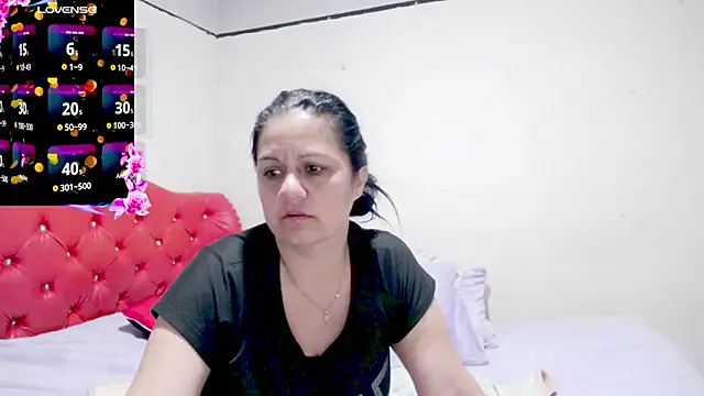 Snapshot of sexy_jhoan88 chatting on June 15, 6:26 am sexy jhoan88 online show from June 15, 6:26 am