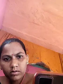 Snapshot of Kangna_rani69 chatting on July 31, 5:40 am Kangna rani69 online show from July 31, 5:40 am