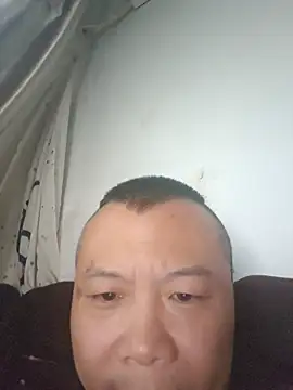 Snapshot of wawamask chatting on August 5, 6:27 am wawamask online show from August 5, 6:27 am
