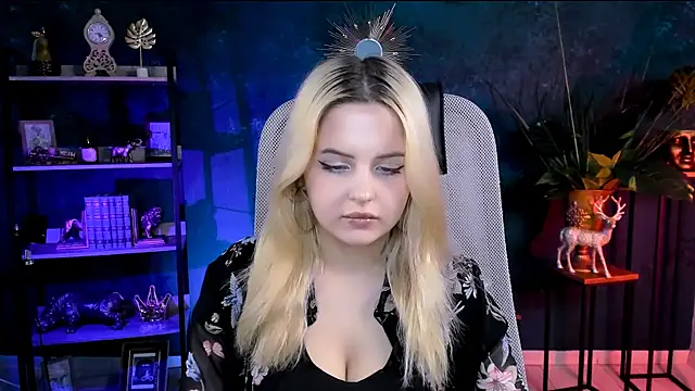 AliceSilvia  online show from July 27, 1:07 pm
