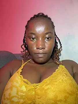 Snapshot of Nkijo chatting on August 4, 8:11 pm Nkijo online show from August 4, 8:11 pm