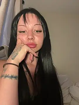 Snapshot of SierraXX chatting on July 31, 7:46 pm SierraXX online show from July 31, 7:46 pm
