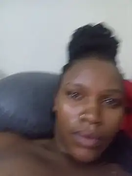 Bubbledbutt online show from July 30, 12:59 pm