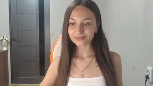 Snapshot of -Anne-Sweet- chatting on August 3, 3:38 pm -Anne-Sweet- online show from August 3, 3:38 pm