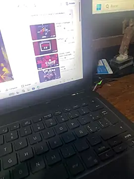 Lucas14ave online show from August 1, 4:23 am