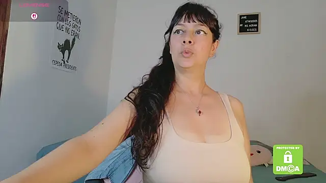 Snapshot of jane_madmax chatting on June 12, 2:49 pm jane madmax online show from June 12, 2:49 pm