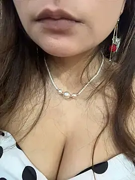 Snapshot of CC-1199 chatting on August 1, 1:32 pm CC-1199 online show from August 1, 1:32 pm