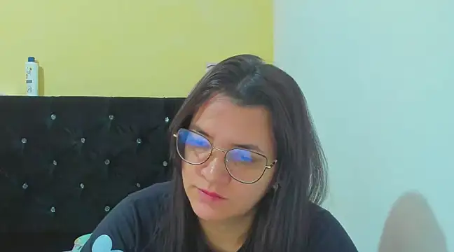 MARILYN GARCIA online show from December 14, 2:42 pm