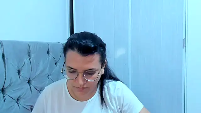 MARILYN GARCIA online show from January 16, 2:30 am