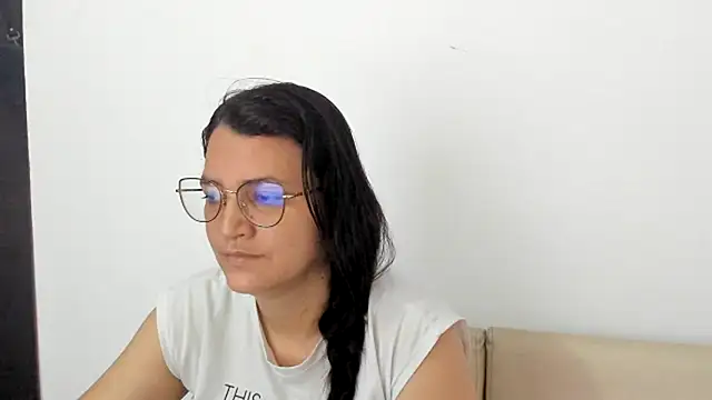 MARILYN GARCIA online show from February 22, 3:58 pm