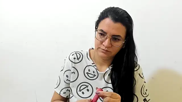 MARILYN GARCIA online show from November 29, 1:25 pm