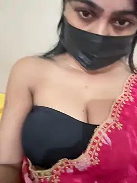Snapshot of YourSexyy_siya chatting on August 6, 5:15 pm YourSexyy siya online show from August 6, 5:15 pm