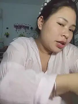 Snapshot of Sata-bebe chatting on August 9, 7:57 am Sata-bebe online show from August 9, 7:57 am