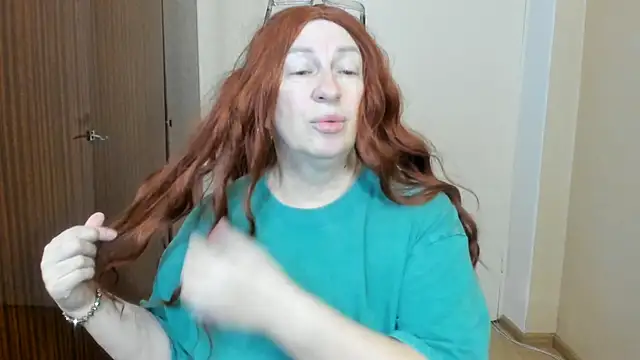 Snapshot of JUNOOO chatting on December 3, 9:24 pm JUNOOO online show from December 3, 9:24 pm