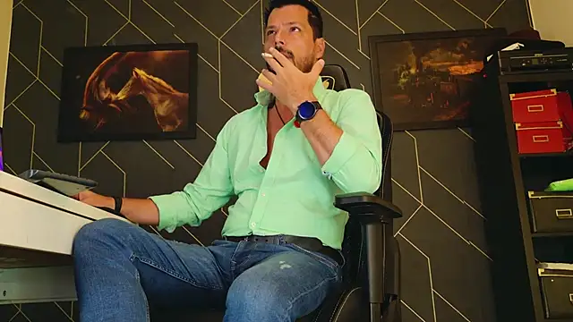 ChrisKox online show from March 13, 5:00 am