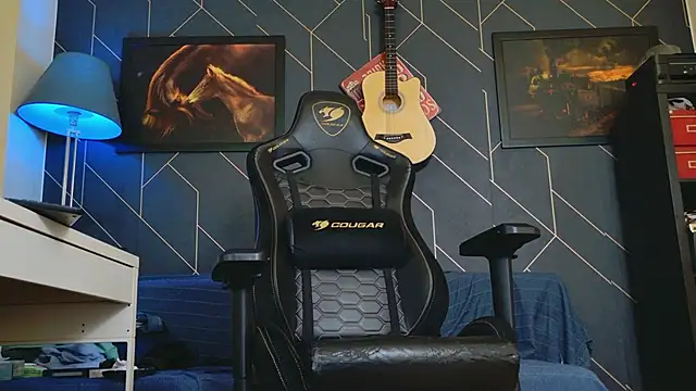 ChrisKox online show from September 30, 2:11 pm