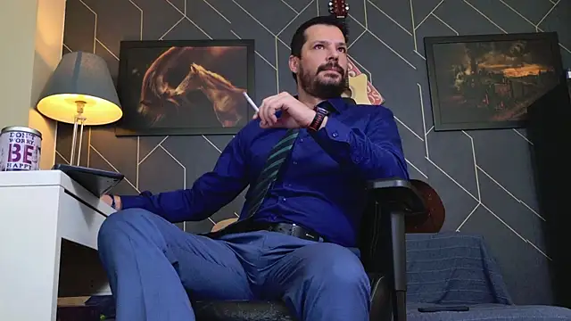 ChrisKox online show from November 12, 7:42 am