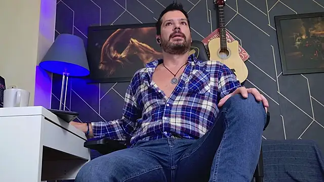 ChrisKox online show from November 20, 5:29 am