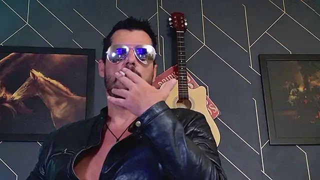 Snapshot of ChrisKox chatting on February 27, 8:25 am ChrisKox online show from February 27, 8:25 am